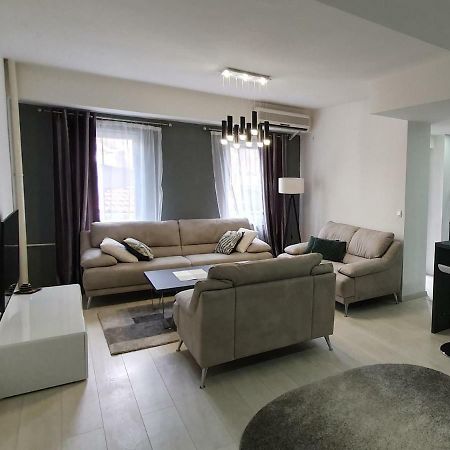 City Center Apartment สโกเปีย ภายนอก รูปภาพ