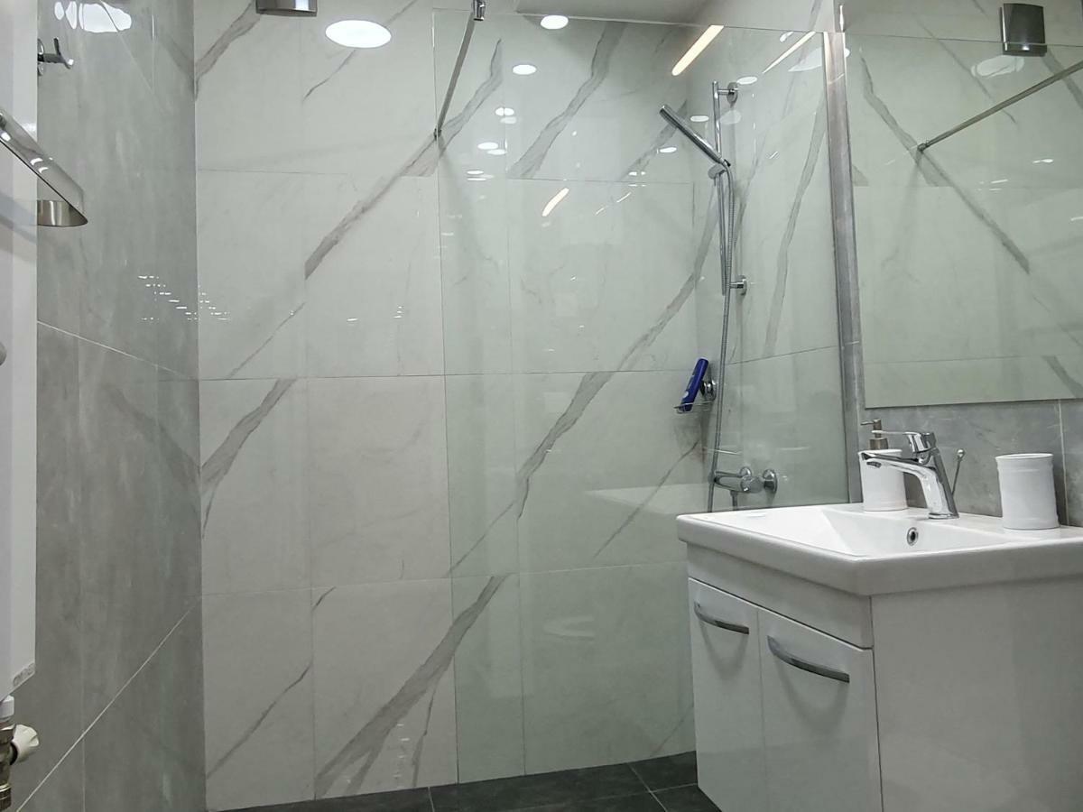 City Center Apartment สโกเปีย ภายนอก รูปภาพ