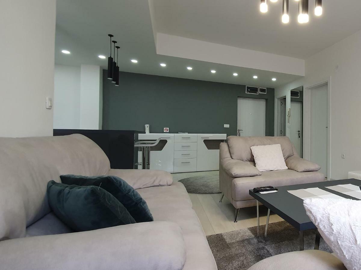 City Center Apartment สโกเปีย ภายนอก รูปภาพ